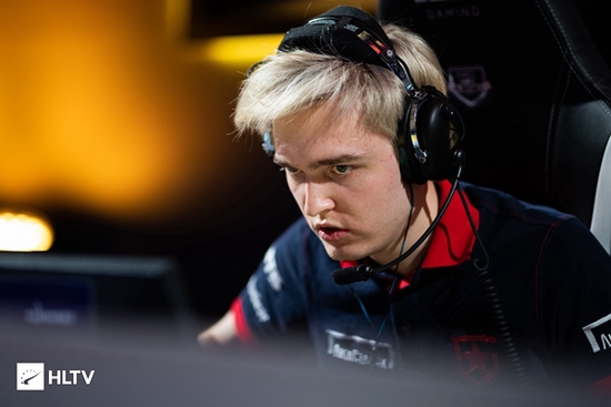 赛季末最强对抗路英雄推荐，轻松上分攻略